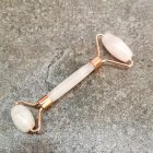 Rózsakvarc masszázs roller ajándékdobozban