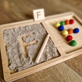   Homoktálca - fejlesztő tálca kétrekeszes, kártyasínnel - Fakuckó