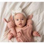 Rózsaszín nyuszis baba ajándékcsomag Jabadabado