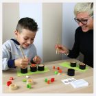 Makemaki ügyességi játék – fa társasjáték a finommotorika fejlesztésére