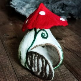 Gombaház - manóház - nemezelt