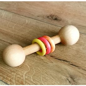 Fa montessori csörgő - lány