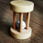 Baba fa csörgő - Pinter Woods