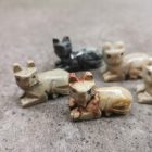 Cica állatfigura - riolittufa